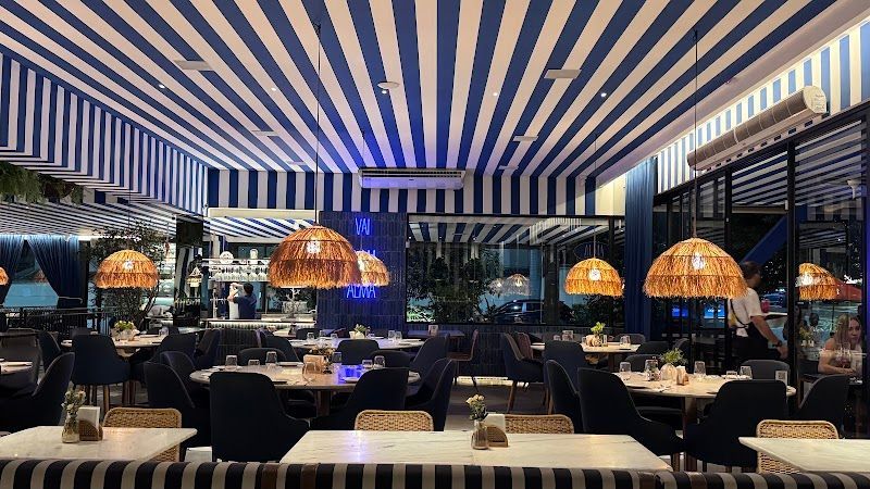 Alma Boutique Bar