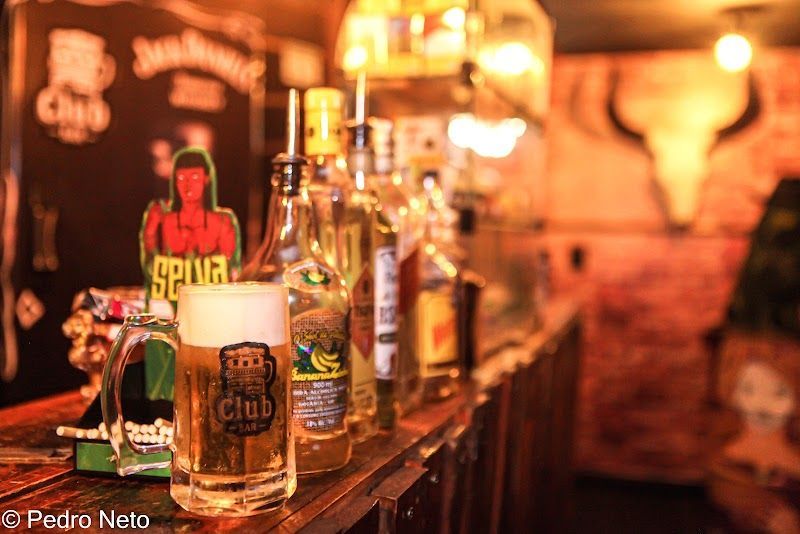 Club Bar