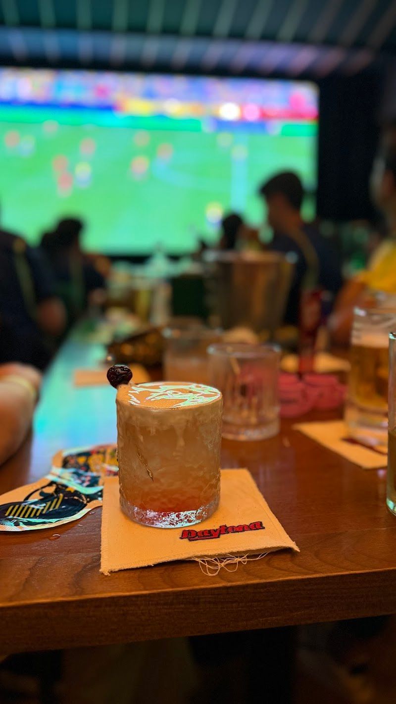DAYTONA SPORTS BAR