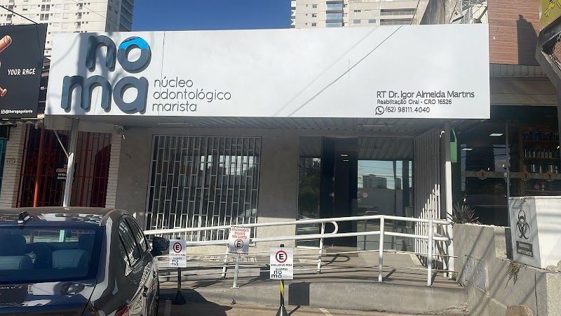 Dra. Amanda Borges | Dentista 24 Horas em Goiânia