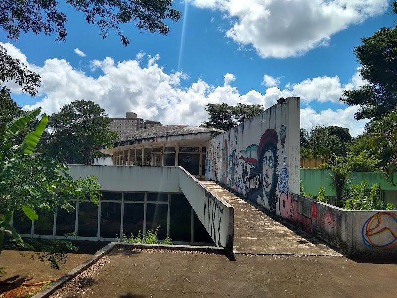Museu Aberto De Esculturas
