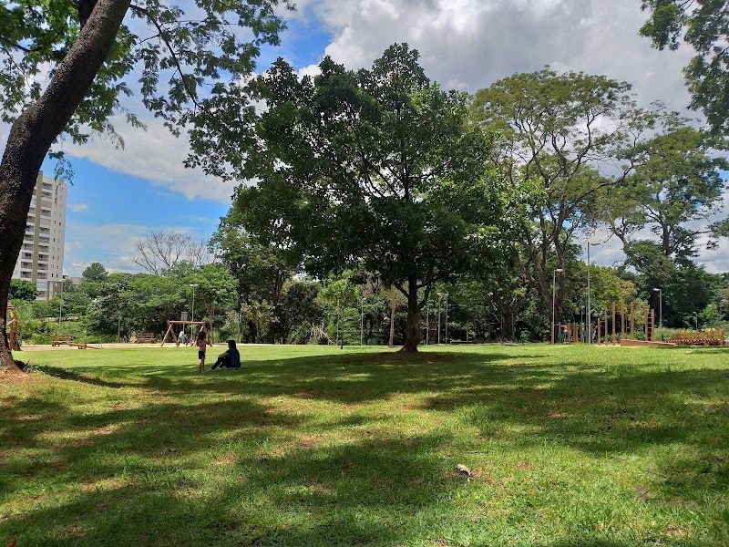 Parque Bernardo Élis