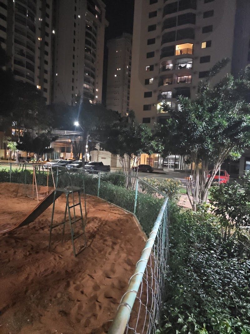 Praça Dr. Ovídio Inácio Ferreira