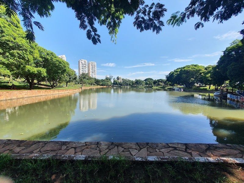 Quiosque do Lago das Rosas