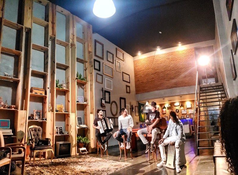 Studio In Photo